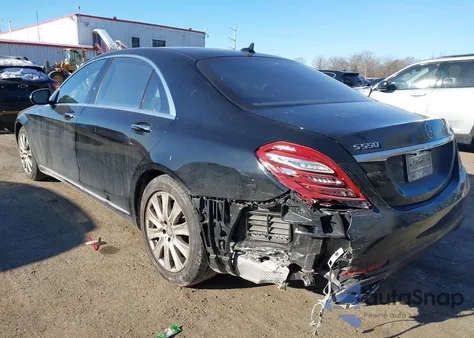 2015 Mercedes-Benz S 550 4Matic z USA, uszkodzony, nr VIN WDDUG8FB3FA086336